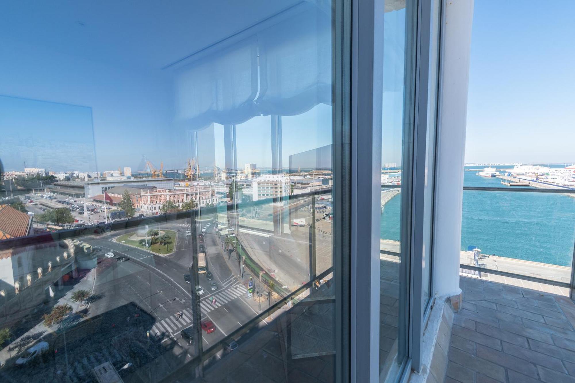 Phoenix Luxury Loft Кадис Экстерьер фото