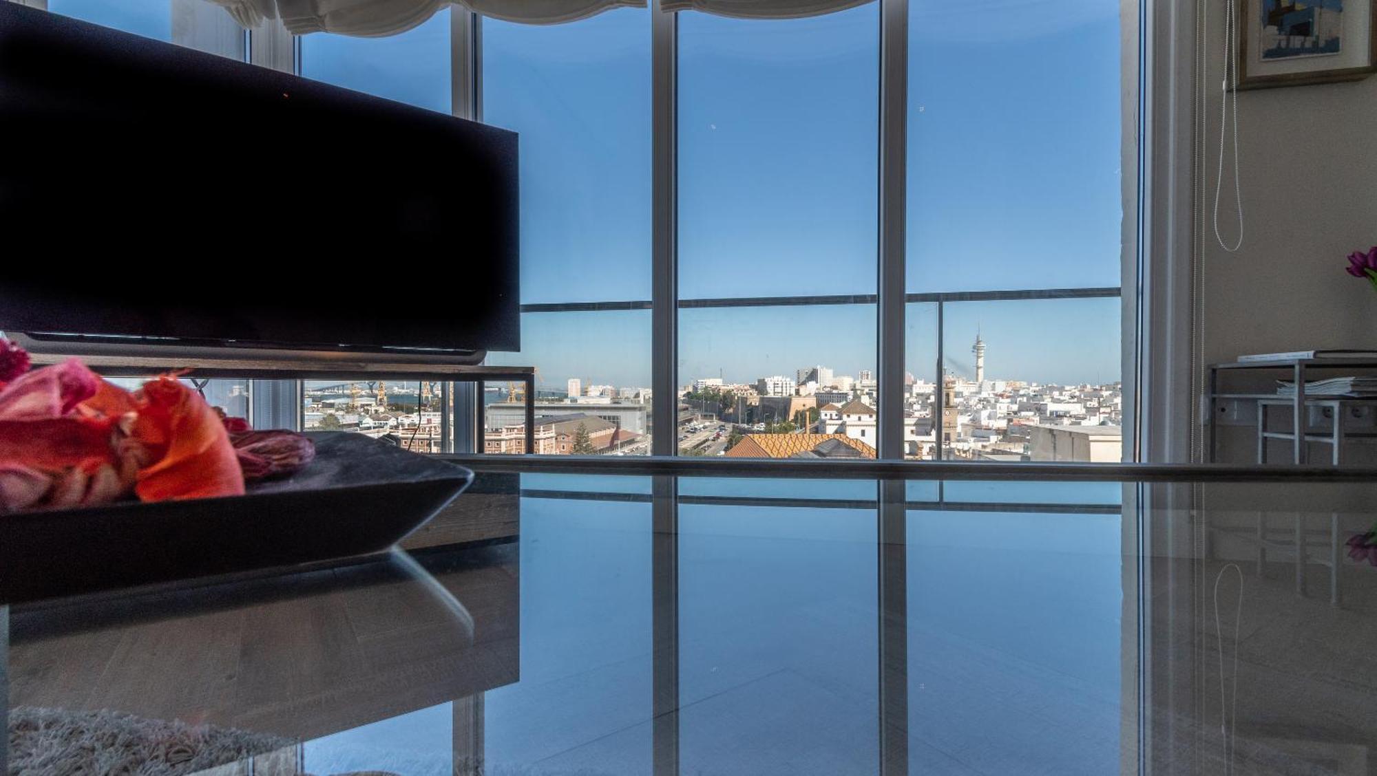 Phoenix Luxury Loft Кадис Экстерьер фото